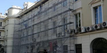 Odzież robocza, a odzież ochronna – co warto wiedzieć?