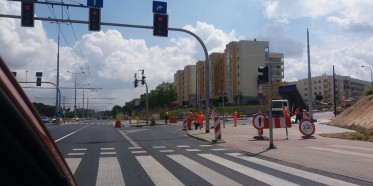 BEZPIECZEŃSTWO PODCZAS PROWADZENIA PRAC W PASIE DROGOWYM
