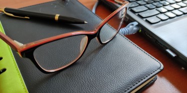 OKULARY KOREKCYJNE A OCHRONNE – PORÓWNANIE 