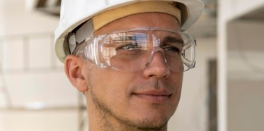 Okulary ochronne BHP. Jakie wybrać?